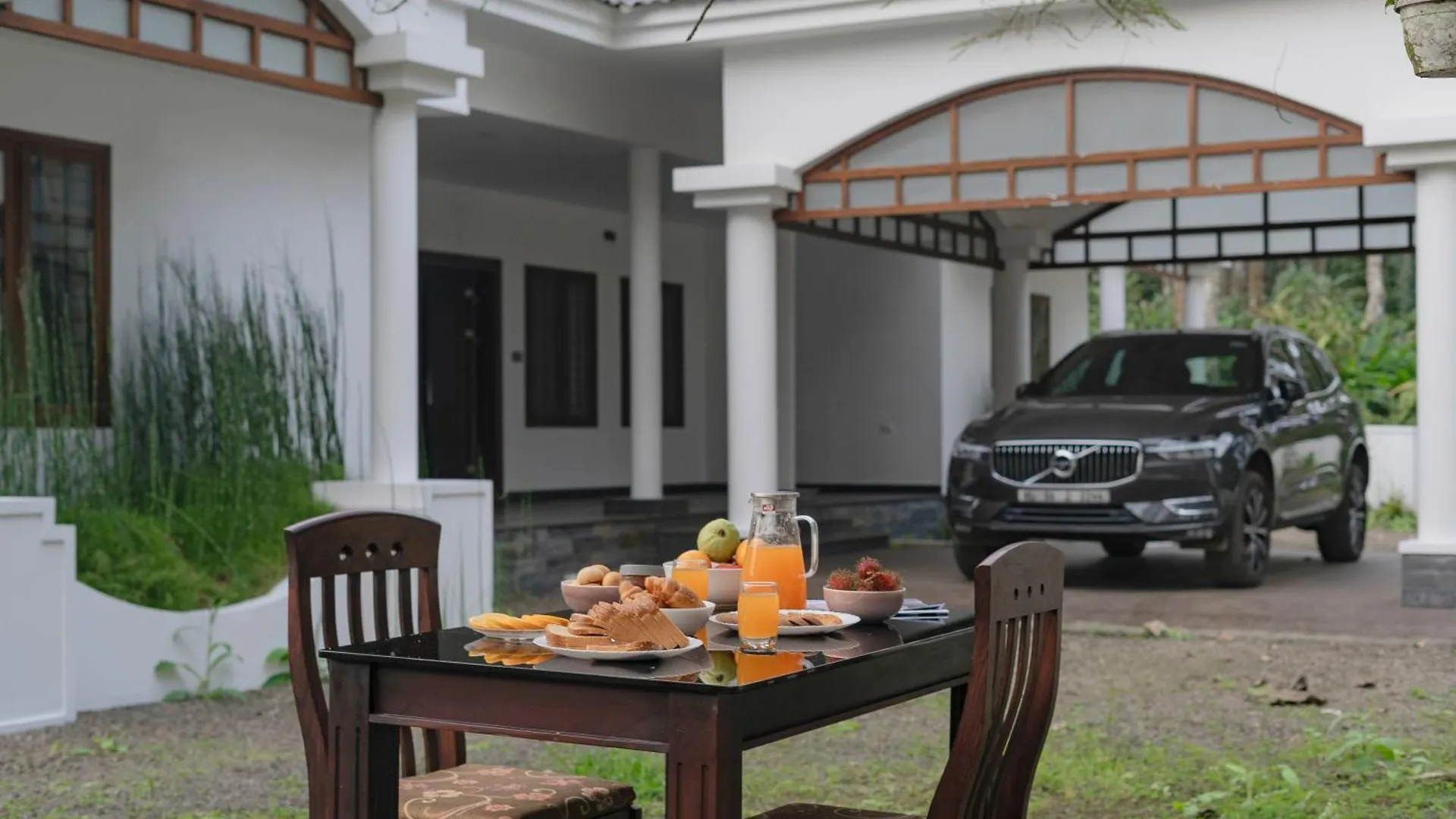 Elora Plantation Villa By Cluster Cloud Idukki Inde