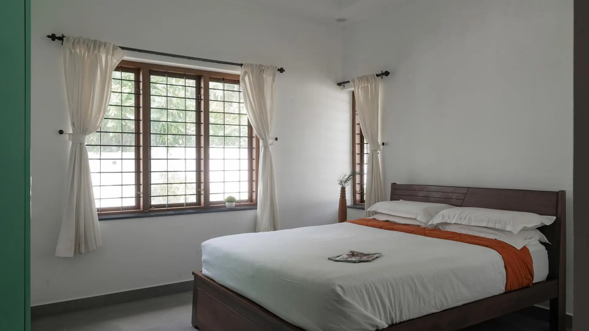 Elora Plantation Villa By Cluster Cloud Idukki 0*,